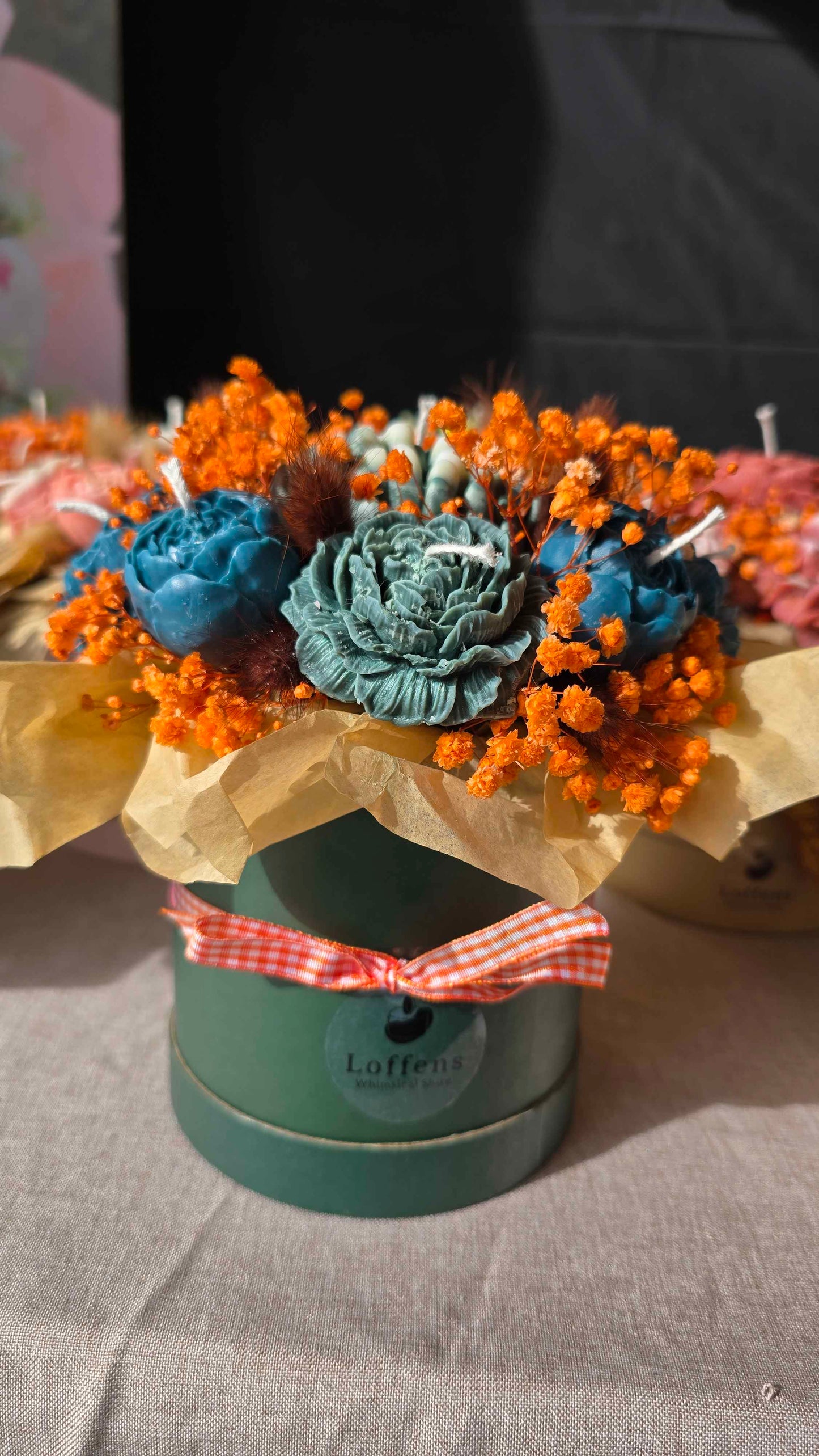 Spesialbestilling av Blomsterbukett av lys