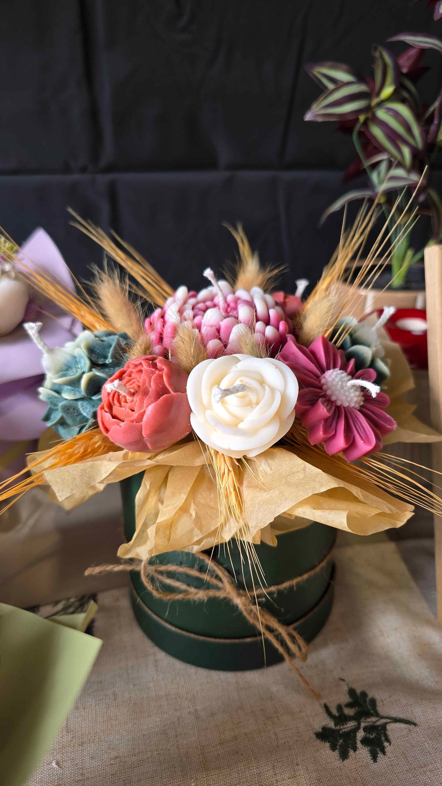 Spesialbestilling av Blomsterbukett av lys