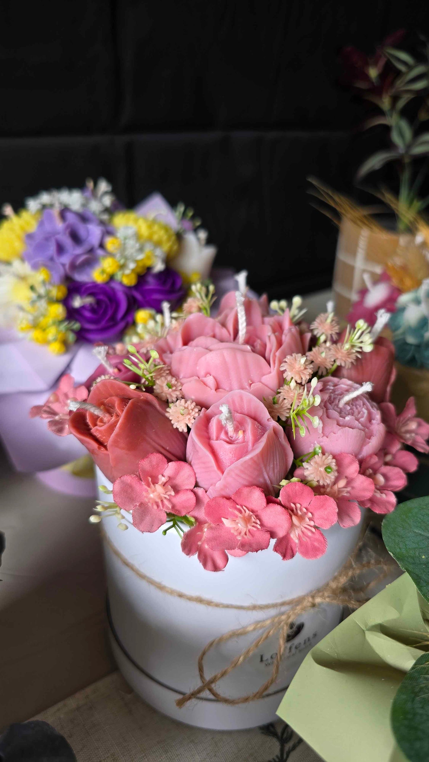 Spesialbestilling av Blomsterbukett av lys